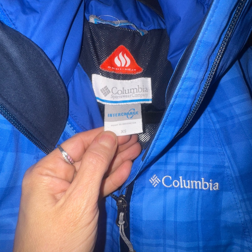 Columbia Blue Plaid Ski Jacket - Picture 2 of 7